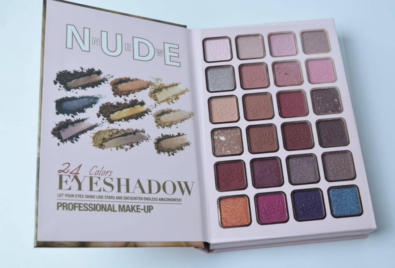 Uratm beauty 4 in 1 Professional Makeup Book Palette – All-in-One Eyeshadow, Eyebrow Powder, Concealer, Blusher & Highlighter Kit